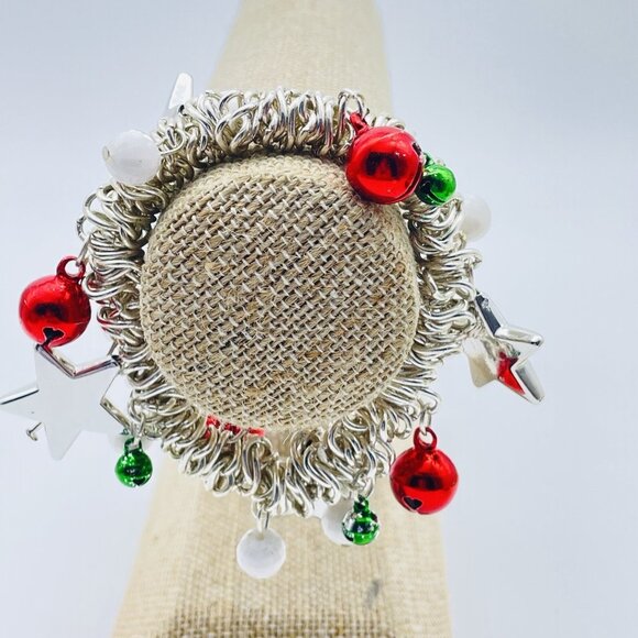 Christmas Charm Bracelet Stretch Silver Tone Stars Bells Holiday Jewelry - Picture 5 of 6